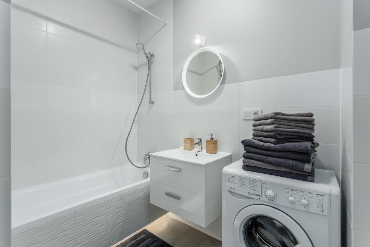 Warsaw City Apartments Экстерьер фото