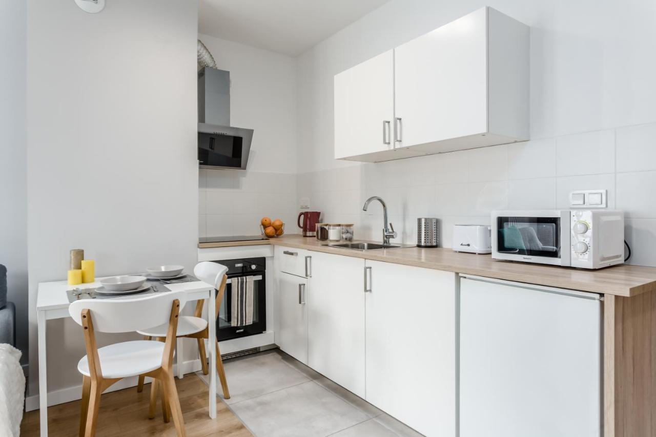 Warsaw City Apartments Экстерьер фото