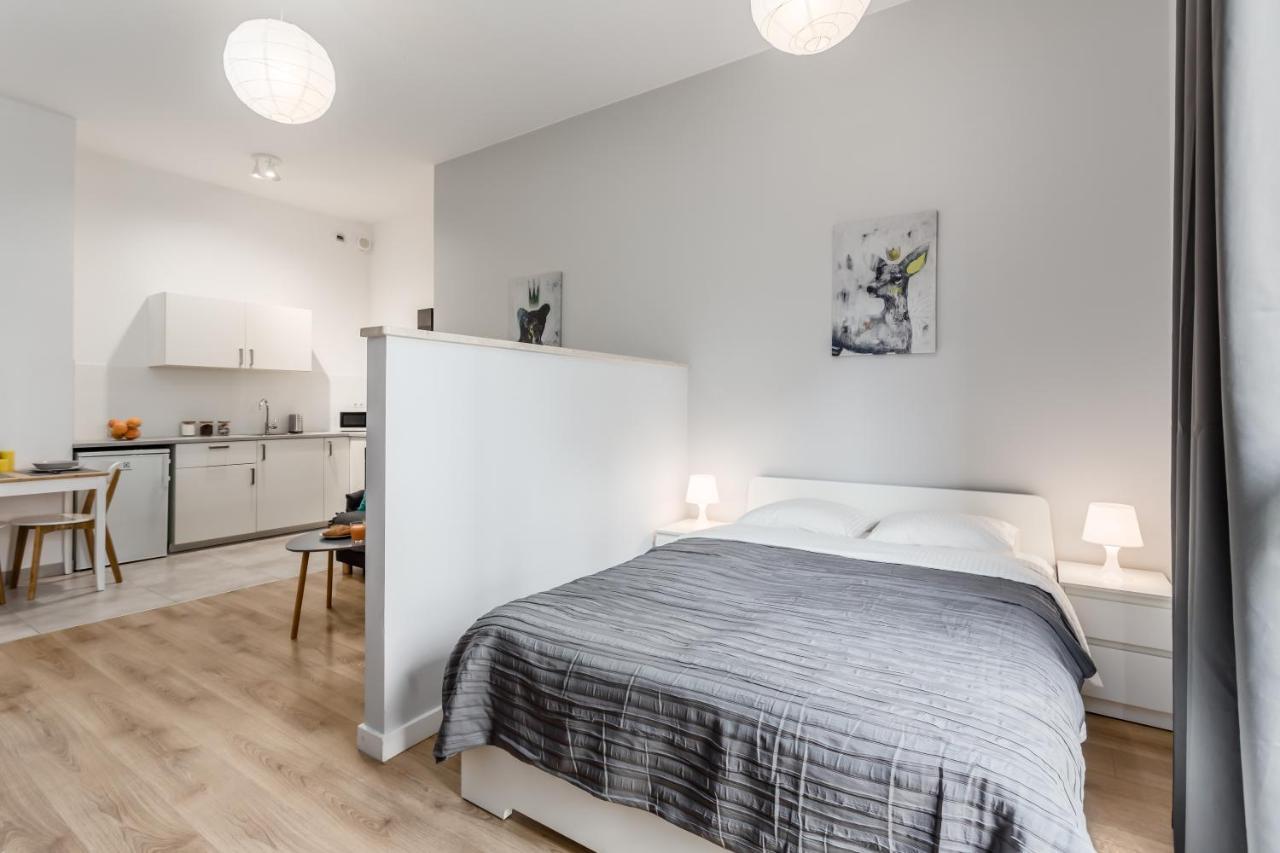 Warsaw City Apartments Экстерьер фото