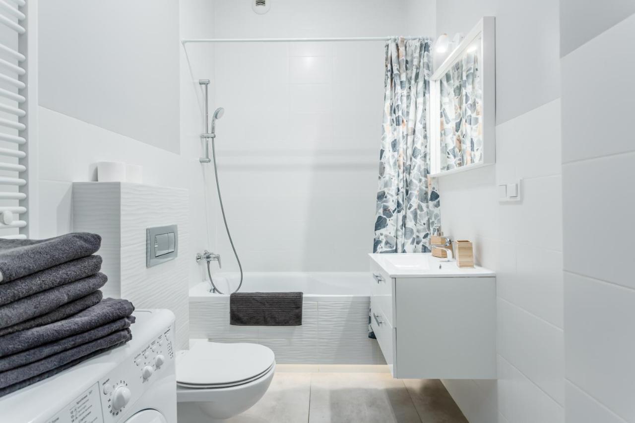 Warsaw City Apartments Экстерьер фото