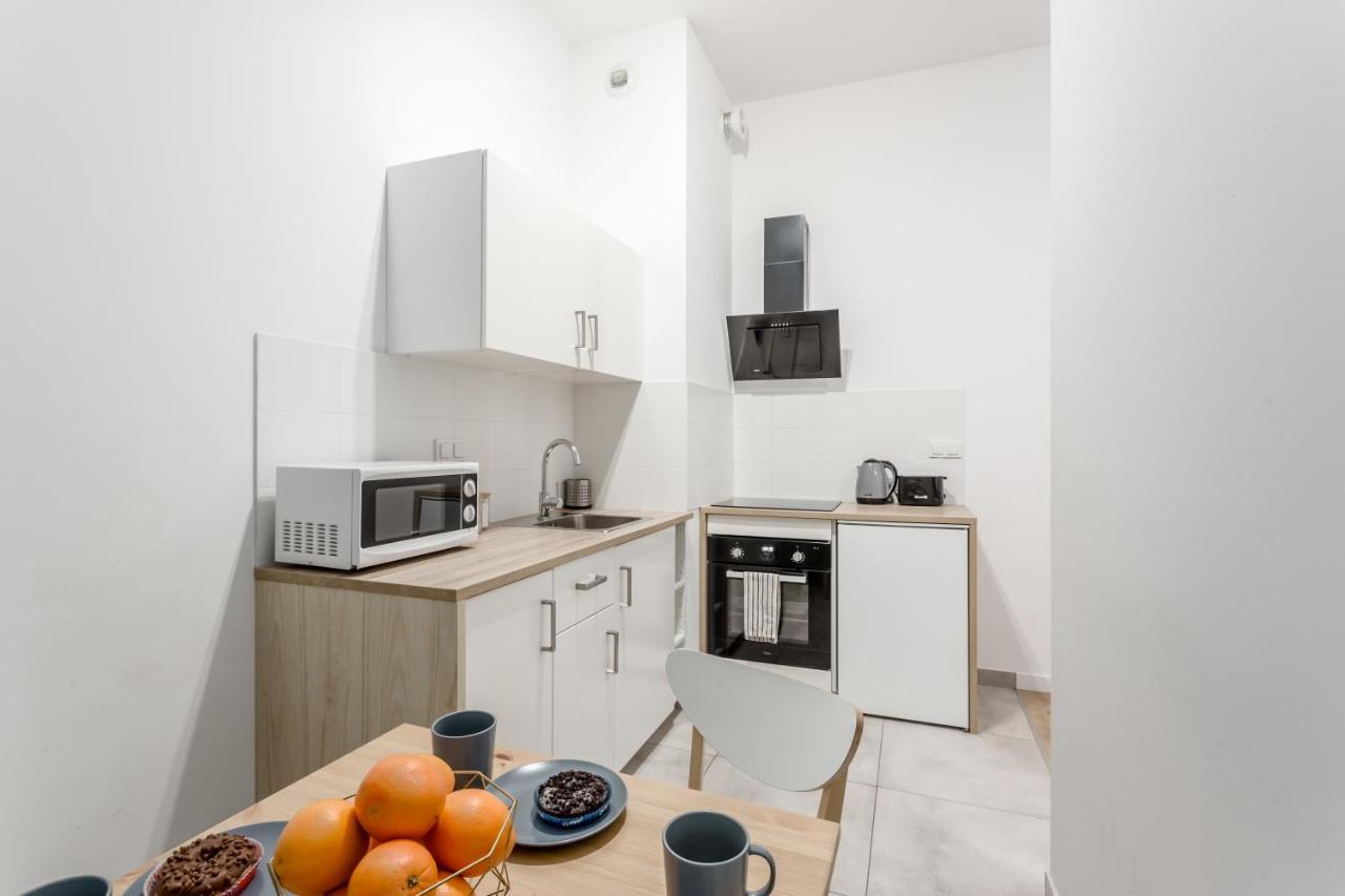 Warsaw City Apartments Экстерьер фото