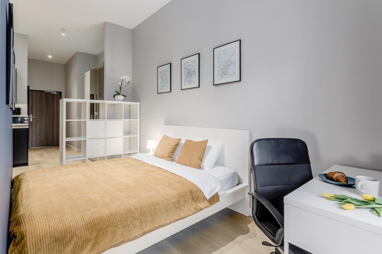 Warsaw City Apartments Экстерьер фото