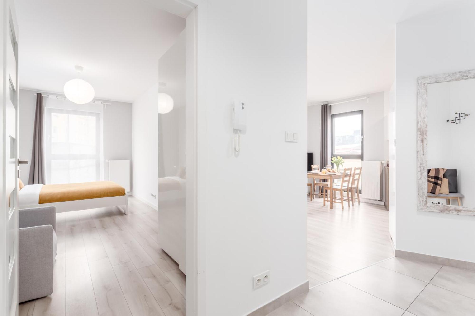Warsaw City Apartments Экстерьер фото